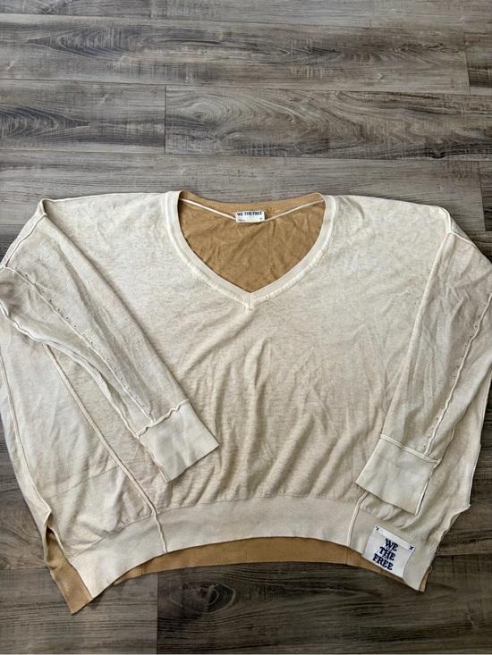 We The Free Tops - Free People We the Free Dolman Tan V-Neck
Pullover